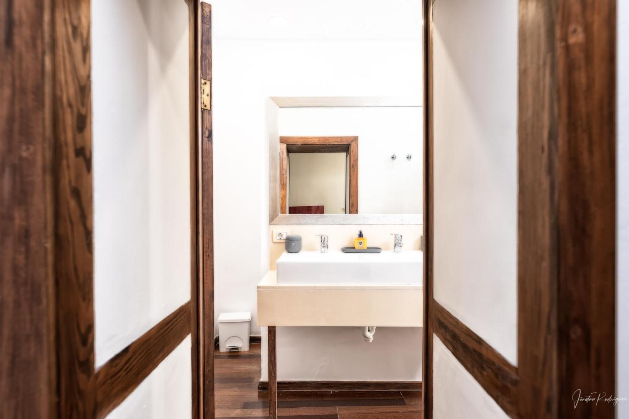 Lightbooking Panchita De Piscina Appartement